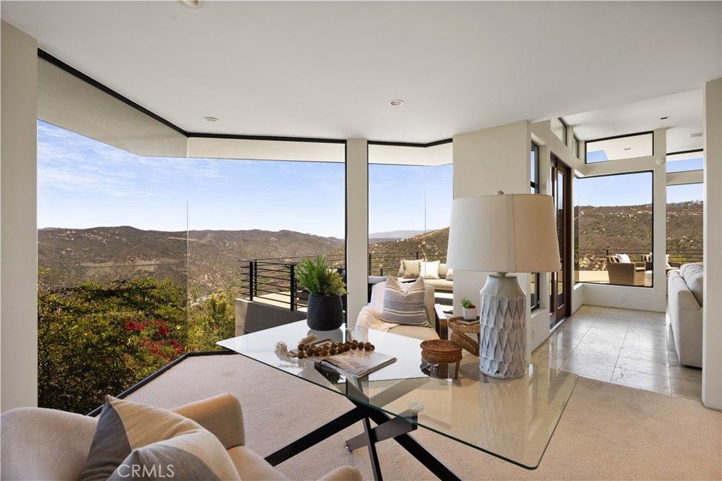 1505 Skyline Drive, Laguna Beach, CA 92651 — photo 4