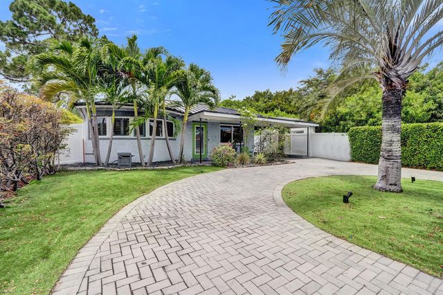 4641 NE 6th Avenue, Oakland Park, FL 33334