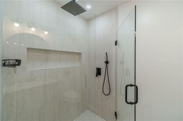 4502 Bryant Drive SW, Lilburn, GA 30047