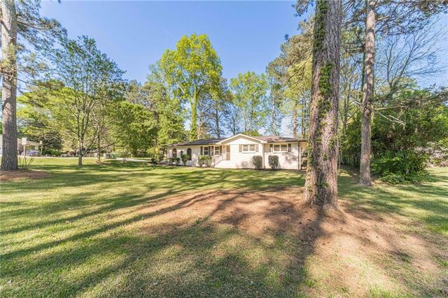 4502 Bryant Drive SW, Lilburn, GA 30047