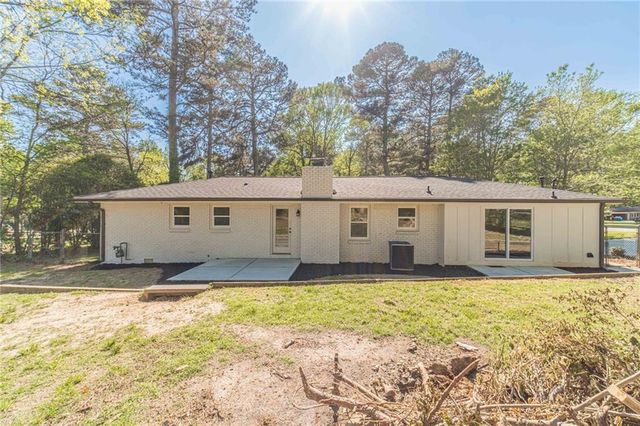 4502 Bryant Drive SW, Lilburn, GA 30047