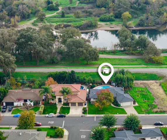 2932 Kadema Dr, Sacramento, CA 95864