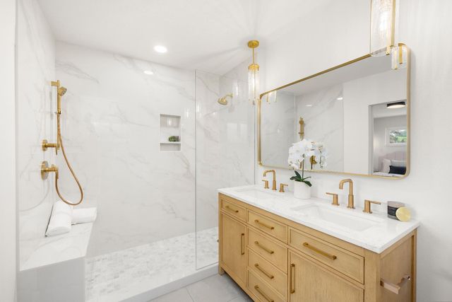 2932 Kadema Dr, Sacramento, CA 95864