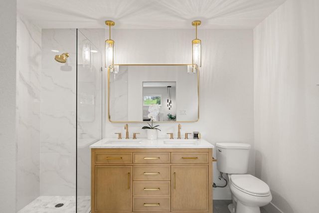 2932 Kadema Dr, Sacramento, CA 95864