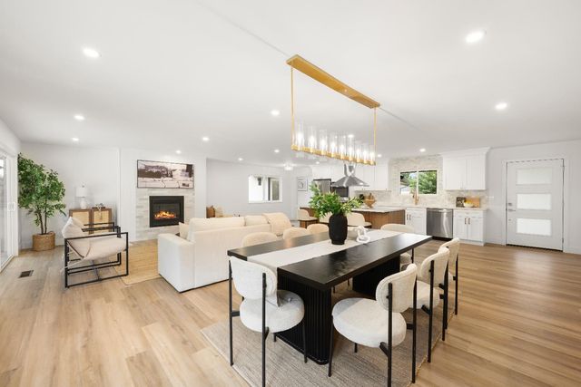 2932 Kadema Dr, Sacramento, CA 95864