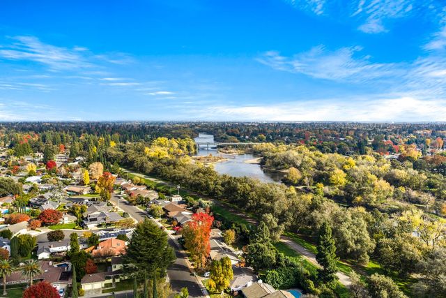 2932 Kadema Dr, Sacramento, CA 95864