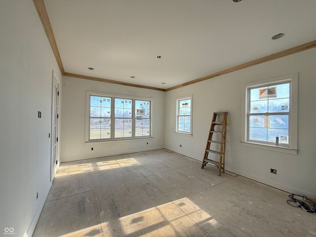 1713 Deer Creek Way, Columbus, IN 47201