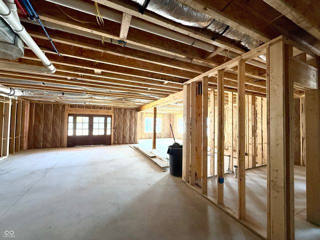 1713 Deer Creek Way, Columbus, IN 47201