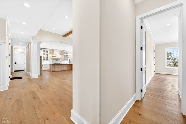 1713 Deer Creek Way, Columbus, IN 47201