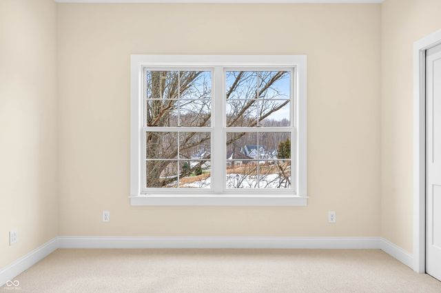 1713 Deer Creek Way, Columbus, IN 47201