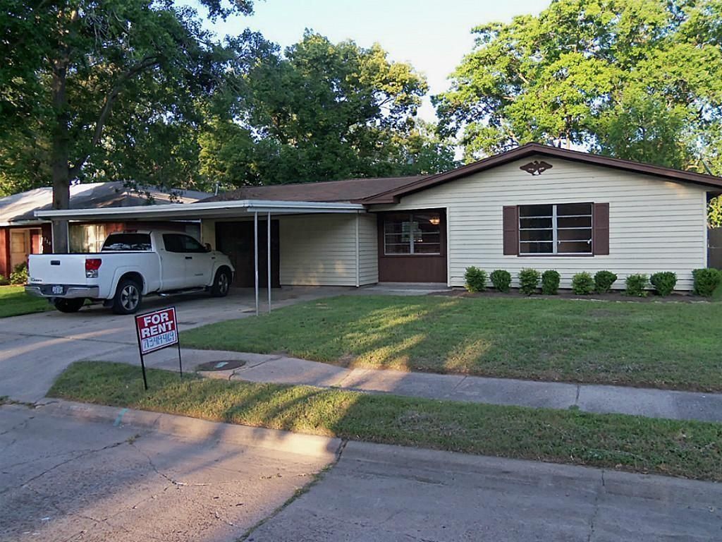 206 Maxie Street, Deer Park, TX 77536