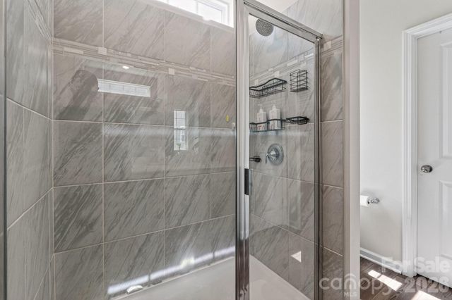 240 Eden Avenue, Mooresville, NC 28115