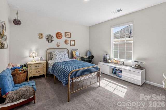 240 Eden Avenue, Mooresville, NC 28115