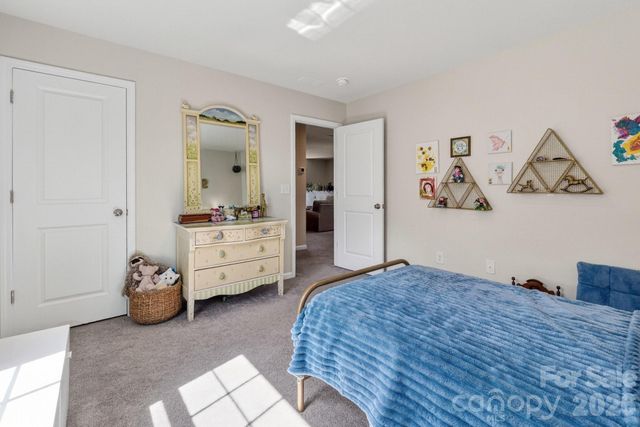 240 Eden Avenue, Mooresville, NC 28115