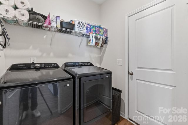 240 Eden Avenue, Mooresville, NC 28115