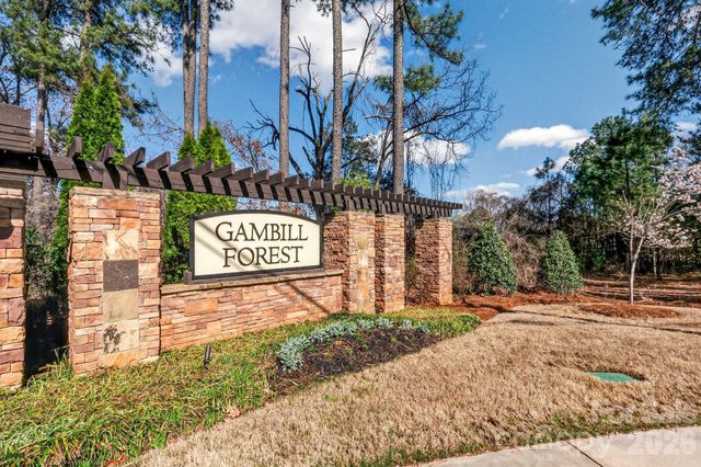 240 Eden Avenue, Mooresville, NC 28115