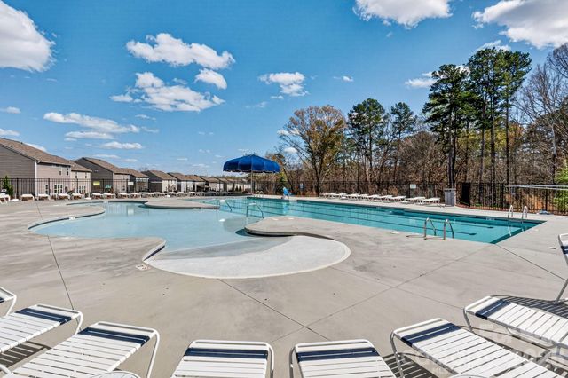 240 Eden Avenue, Mooresville, NC 28115