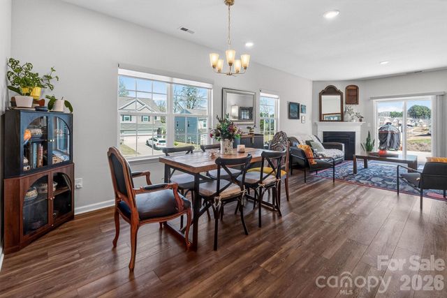 240 Eden Avenue, Mooresville, NC 28115