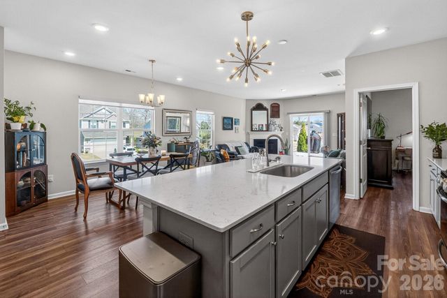 240 Eden Avenue, Mooresville, NC 28115