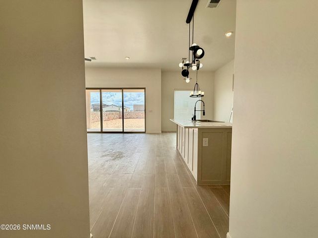 3712 Daybreak Street, Las Cruces, NM 88012