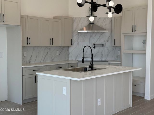 3712 Daybreak Street, Las Cruces, NM 88012