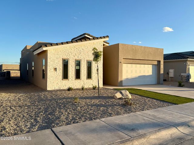 3712 Daybreak Street, Las Cruces, NM 88012