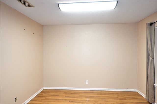 216 Llano Dr, Portland, TX 78374