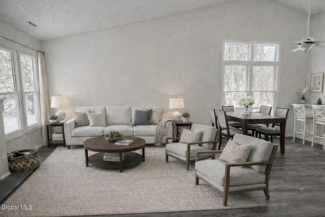 8 Schuyler Court, Clifton Park, NY 12065