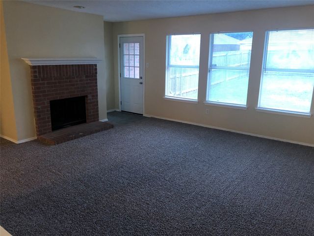2937 Monticello Lane, Lancaster, TX 75134
