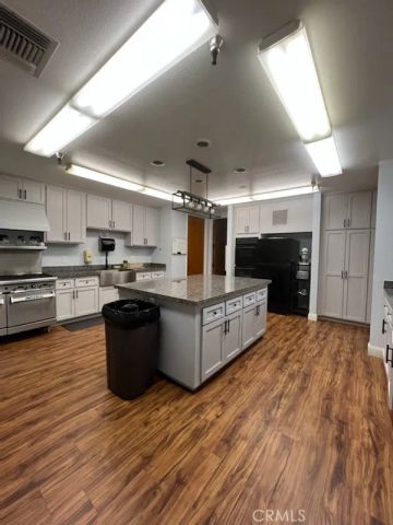 1295 S Cawston Avenue 359, Hemet, CA 92545