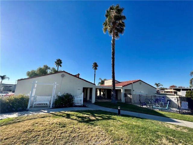 1295 S Cawston Avenue 359, Hemet, CA 92545