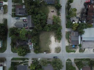 320 Harbor Street, Houston, TX 77020