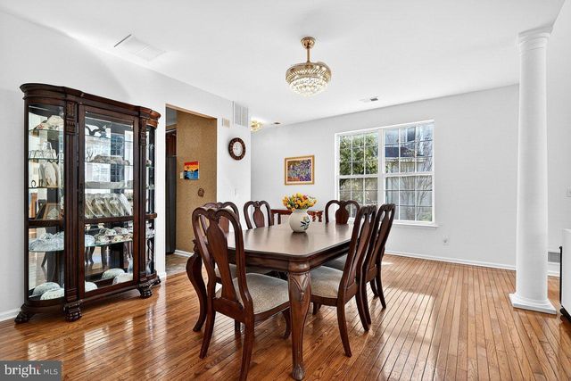 10 ELDRIDGE DR, Robbinsville, NJ 08691