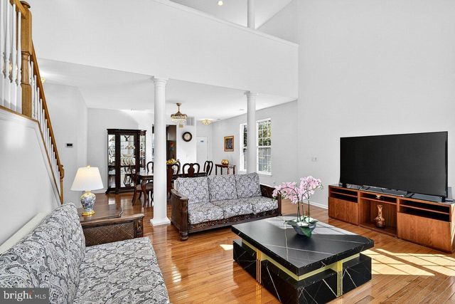 10 ELDRIDGE DR, Robbinsville, NJ 08691