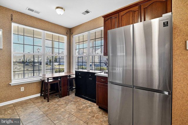 10 ELDRIDGE DR, Robbinsville, NJ 08691