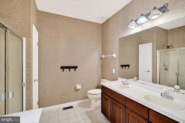 10 ELDRIDGE DR, Robbinsville, NJ 08691