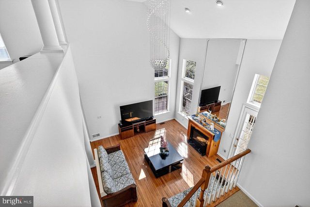 10 ELDRIDGE DR, Robbinsville, NJ 08691