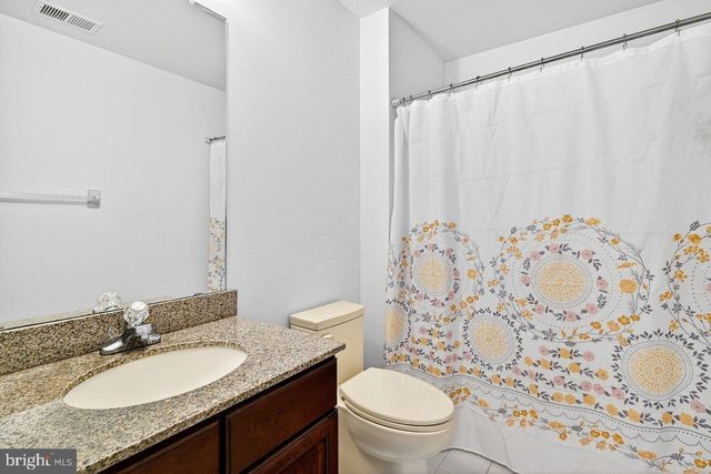 10 ELDRIDGE DR, Robbinsville, NJ 08691