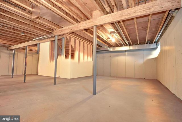 10 ELDRIDGE DR, Robbinsville, NJ 08691