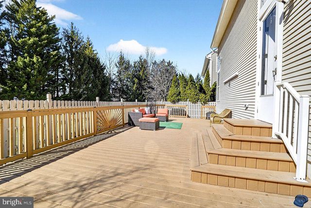 10 ELDRIDGE DR, Robbinsville, NJ 08691