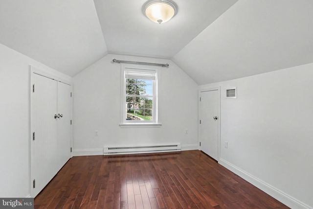 214 N RAILROAD ST, Hummelstown, PA 17036