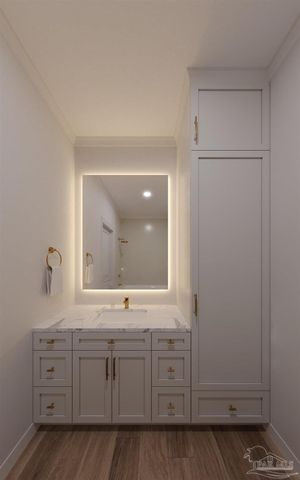 604 W Wright St, Pensacola, FL 32501