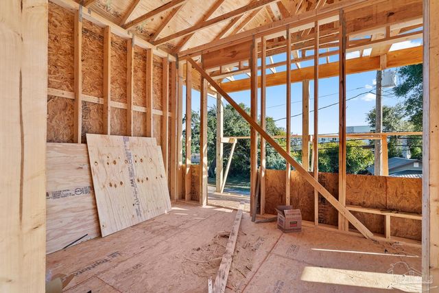 604 W Wright St, Pensacola, FL 32501