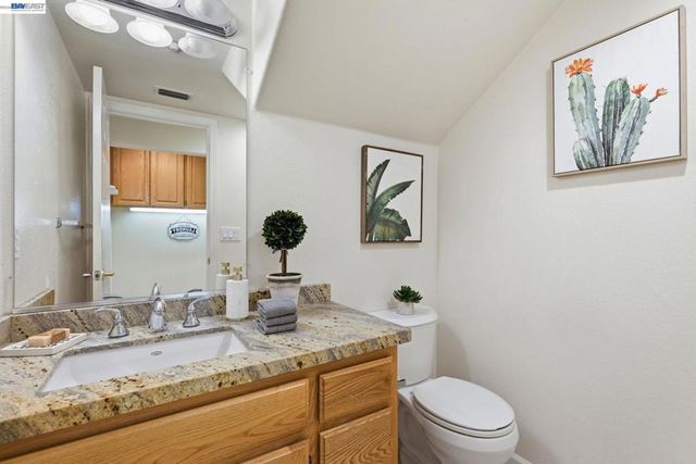 1510 Corte Reina Cmn, Livermore, CA 94551