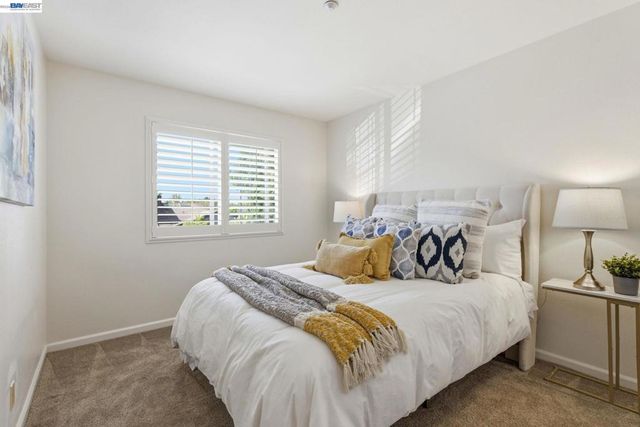 1510 Corte Reina Cmn, Livermore, CA 94551