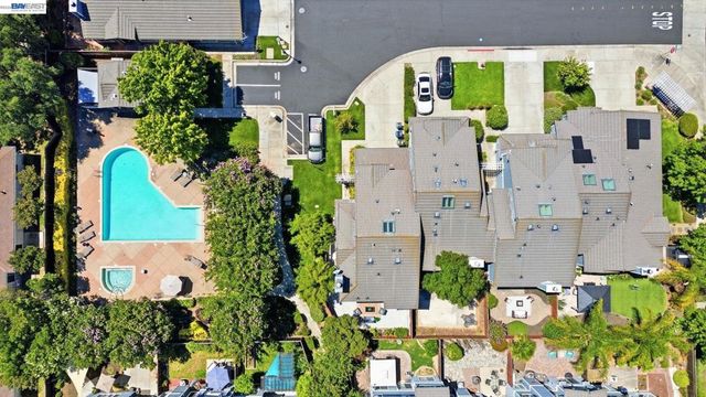 1510 Corte Reina Cmn, Livermore, CA 94551