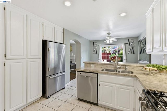 1510 Corte Reina Cmn, Livermore, CA 94551