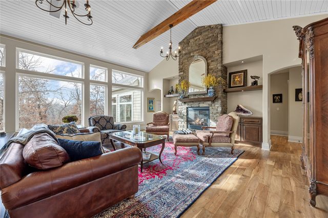 4801 Keystone Ridge SE, Cedar Rapids, IA 52403