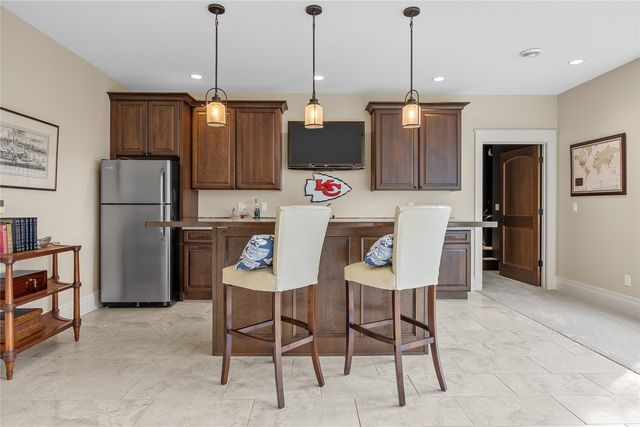 4801 Keystone Ridge SE, Cedar Rapids, IA 52403