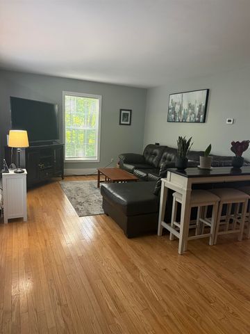 7 Elephant Rock Road, Seabrook, NH 03874